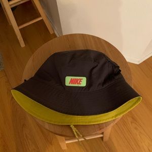 nike gce bucket hat